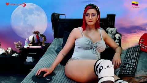 Snapshot of hanna_luna chatting on 03-26-26, 09:37 Hanna online show from 03-26-26, 09:37