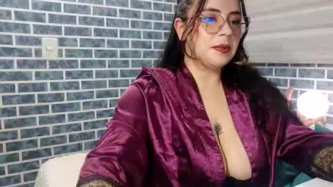 Snapshot of hanna_moons chatting on 03-31-26, 02:13 hanna_moons online show from 03-31-26, 02:13