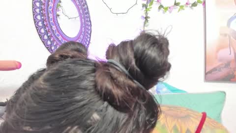 Snapshot of hanna_moore10 chatting on 12-19-25, 07:10 Hanna online show from 12-19-25, 07:10