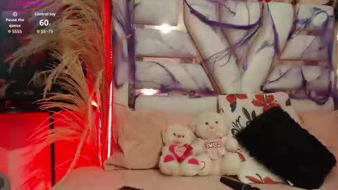 Snapshot of hanna_plum chatting on 10-04-25, 03:21 hanna_plum online show from 10-04-25, 03:21