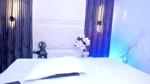 EVA online show from 06-30-26, 02:23