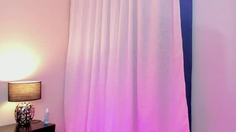 hanna_vell11 online show from 04-30-26, 01:56