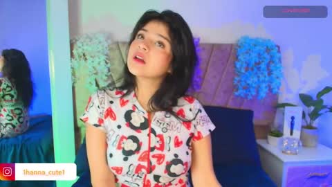 Hanna 3 online show from 05-13-26, 01:30