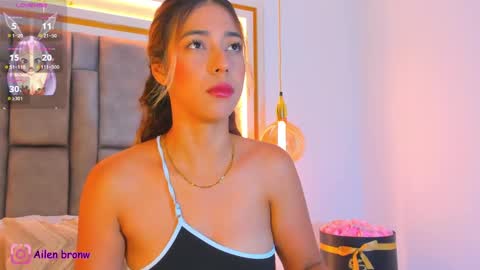 Snapshot of hannabronw chatting on 11-15-25, 10:59 Eliana online show from 11-15-25, 10:59