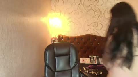 Snapshot of hannacarterr chatting on 06-12-26, 10:47 Hanna online show from 06-12-26, 10:47