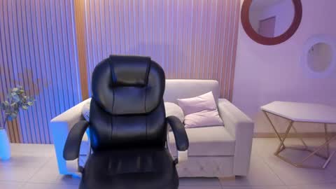  Hanna Connor  online show from 03-03-25, 10:20