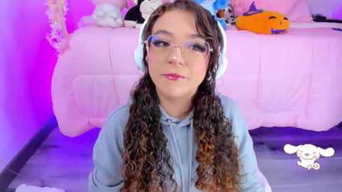 Snapshot of hannacutegod chatting on 01-13-26, 04:29 hannacutegod online show from 01-13-26, 04:29