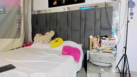 Vanessa Ebony online show from 01-11-25, 07:28