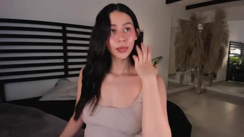 Snapshot of hannah_brady chatting on 01-25-25, 08:10 Hannah online show from 01-25-25, 08:10