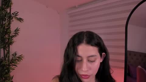 Snapshot of hannah_brady chatting on 02-04-25, 11:38 Hannah online show from 02-04-25, 11:38