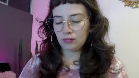 HannahHexx online show from 05-05-26, 02:41