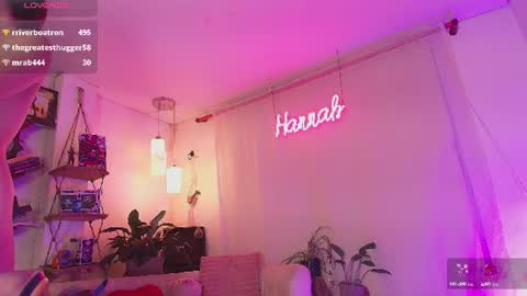 hannah_lovee online show from 07-07-26, 06:47