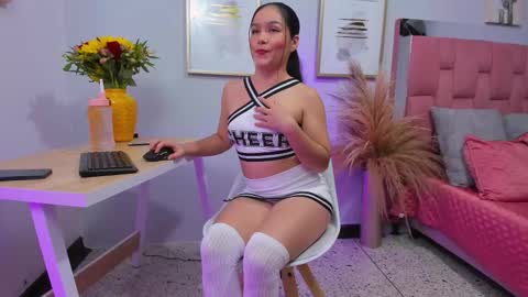 Maira online show from 10-10-25, 08:19