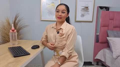 Maira online show from 03-08-26, 08:12