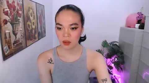 HANNAH online show from 05-03-26, 12:38