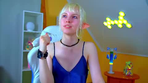 Snapshot of hannahhollis chatting on 07-02-26, 06:14 Hannah online show from 07-02-26, 06:14