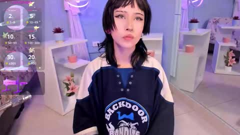 Snapshot of hannahpage chatting on 01-08-26, 12:40 Hannah online show from 01-08-26, 12:40