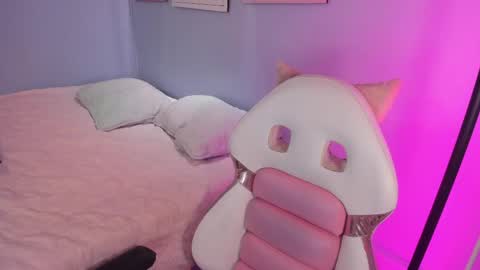 Hannah online show from 04-30-26, 12:22