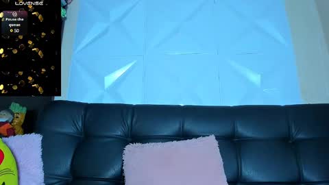 Hanna Independent Model online show from 03-07-25, 03:51