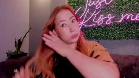 Snapshot of hannamartinn_ chatting on 10-22-25, 03:45 hannamartinn_ online show from 10-22-25, 03:45