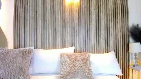HannaPaola online show from 06-25-26, 10:36