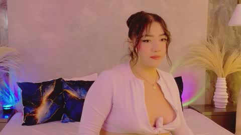 Snapshot of hannaprada1 chatting on 02-12-26, 11:49 hannaprada1 online show from 02-12-26, 11:49