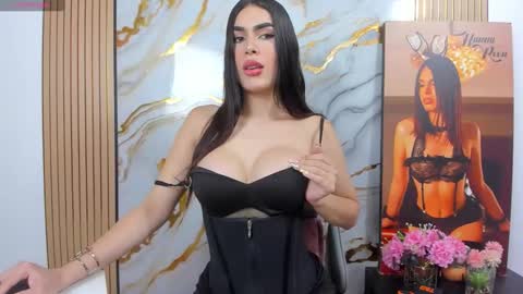 hannaroosseee online show from 04-22-26, 06:53