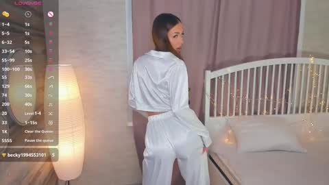 Hanna online show from 02-19-26, 07:21