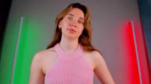 Hannavanilla online show from 07-05-26, 04:19