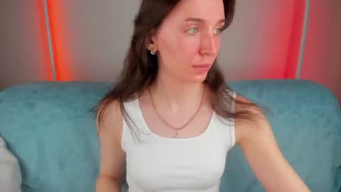 Hannavanilla online show from 07-27-26, 01:23