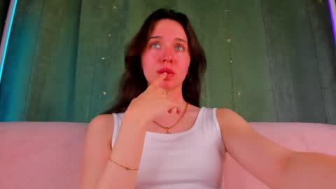 Hannavanilla online show from 07-29-26, 01:37