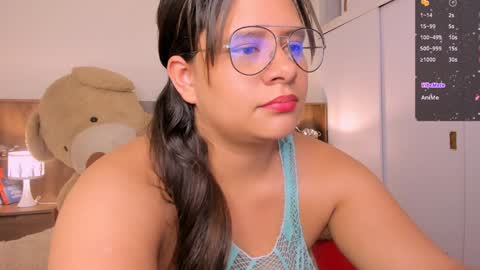 taylor live   online show from 02-26-25, 01:43