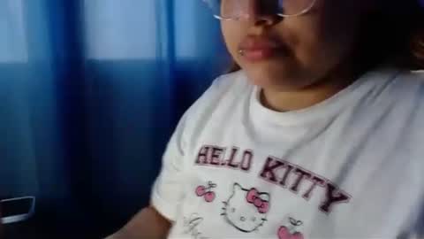 Snapshot of hannykooper chatting on 01-19-26, 11:25 hannykooper online show from 01-19-26, 11:25