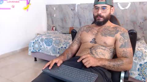 hanz_col online show from 12-04-25, 07:11