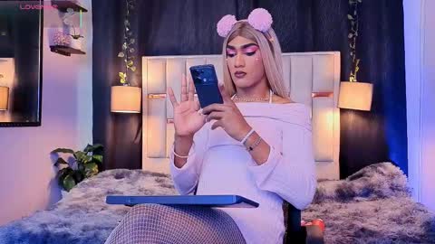 Hanzking01 online show from 09-16-25, 03:40