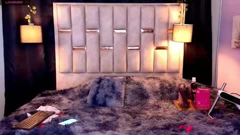 Hanzking01 online show from 10-13-25, 03:06