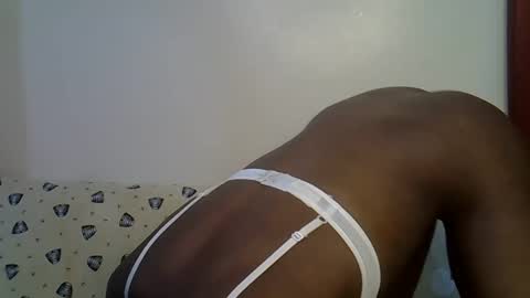 happy_kienyeji online show from 12-04-25, 04:55