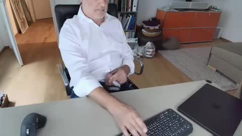 Cum for you online show from 05-06-26, 06:08