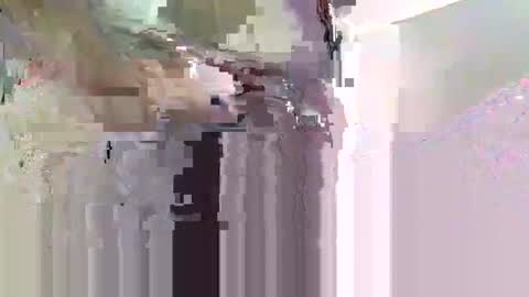 Snapshot of happydick69a chatting on 12-30-24, 02:42 happydick69a online show from 12-30-24, 02:42