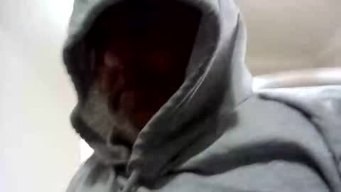 Snapshot of happydick69a chatting on 11-19-25, 10:21 happydick69a online show from 11-19-25, 10:21