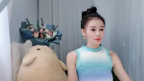 Snapshot of happyflower802318 chatting on 06-21-26, 03:20 Daisy online show from 06-21-26, 03:20
