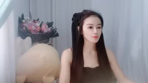 Snapshot of happyflower802318 chatting on 07-10-26, 03:22 Daisy online show from 07-10-26, 03:22