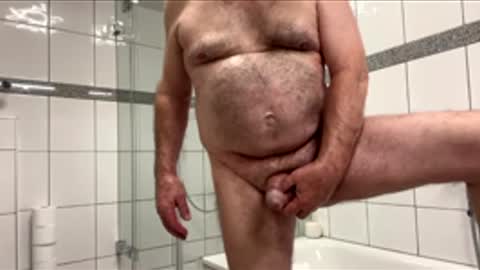 Snapshot of harald1234 chatting on 12-14-25, 08:09 harald1234 online show from 12-14-25, 08:09