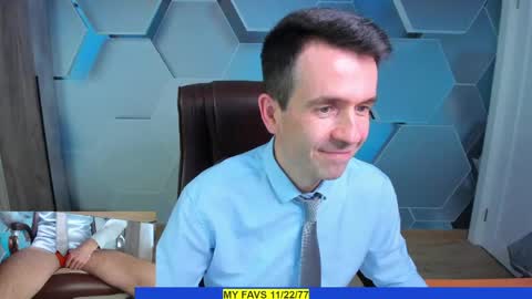 Snapshot of hard_and_juici chatting on 05-04-26, 12:34 Steve online show from 05-04-26, 12:34