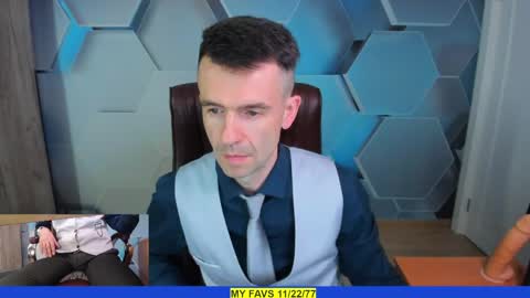 Snapshot of hard_and_juici chatting on 05-12-26, 01:08 Steve online show from 05-12-26, 01:08