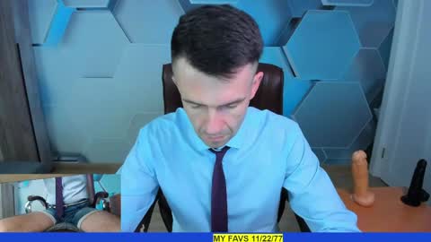 Snapshot of hard_and_juici chatting on 05-13-26, 09:39 Steve online show from 05-13-26, 09:39
