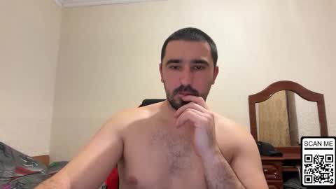 Snapshot of hard_to_obey chatting on 01-08-26, 08:33 Vadim online show from 01-08-26, 08:33