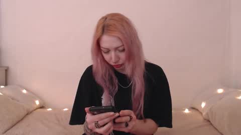 Emily online show from 03-21-26, 09:40