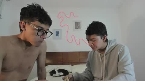 Snapshot of hardcoreheat_ind chatting on 02-23-26, 11:24 kade and demi independent models online show from 02-23-26, 11:24