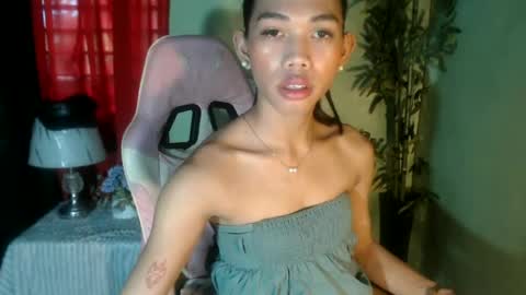 Snapshot of hardfucker69_jasmine chatting on 06-19-26, 06:07 JASMINE online show from 06-19-26, 06:07